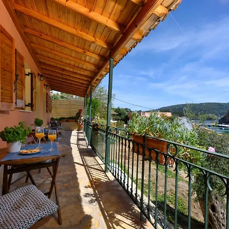 Appartement Pieros Alipa